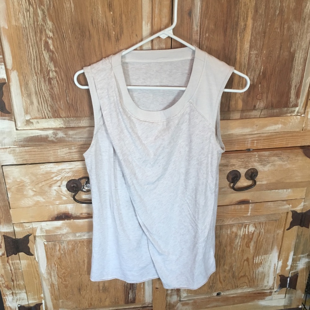 Lululemon drape front tank size 8